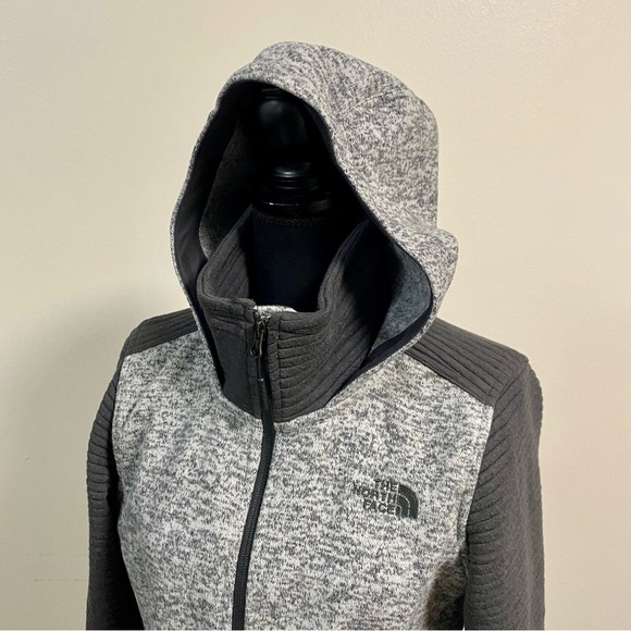 The North Face Indi Hooded Parka GRAY size Medium - Picture 2 of 16